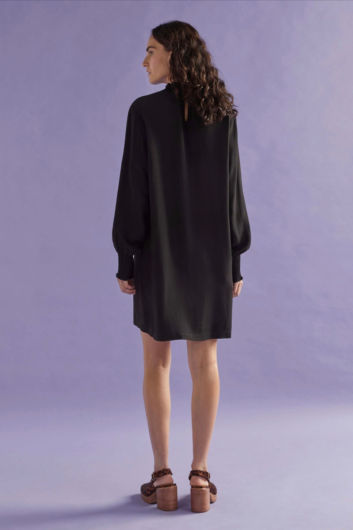 Elk Veda Dress Black