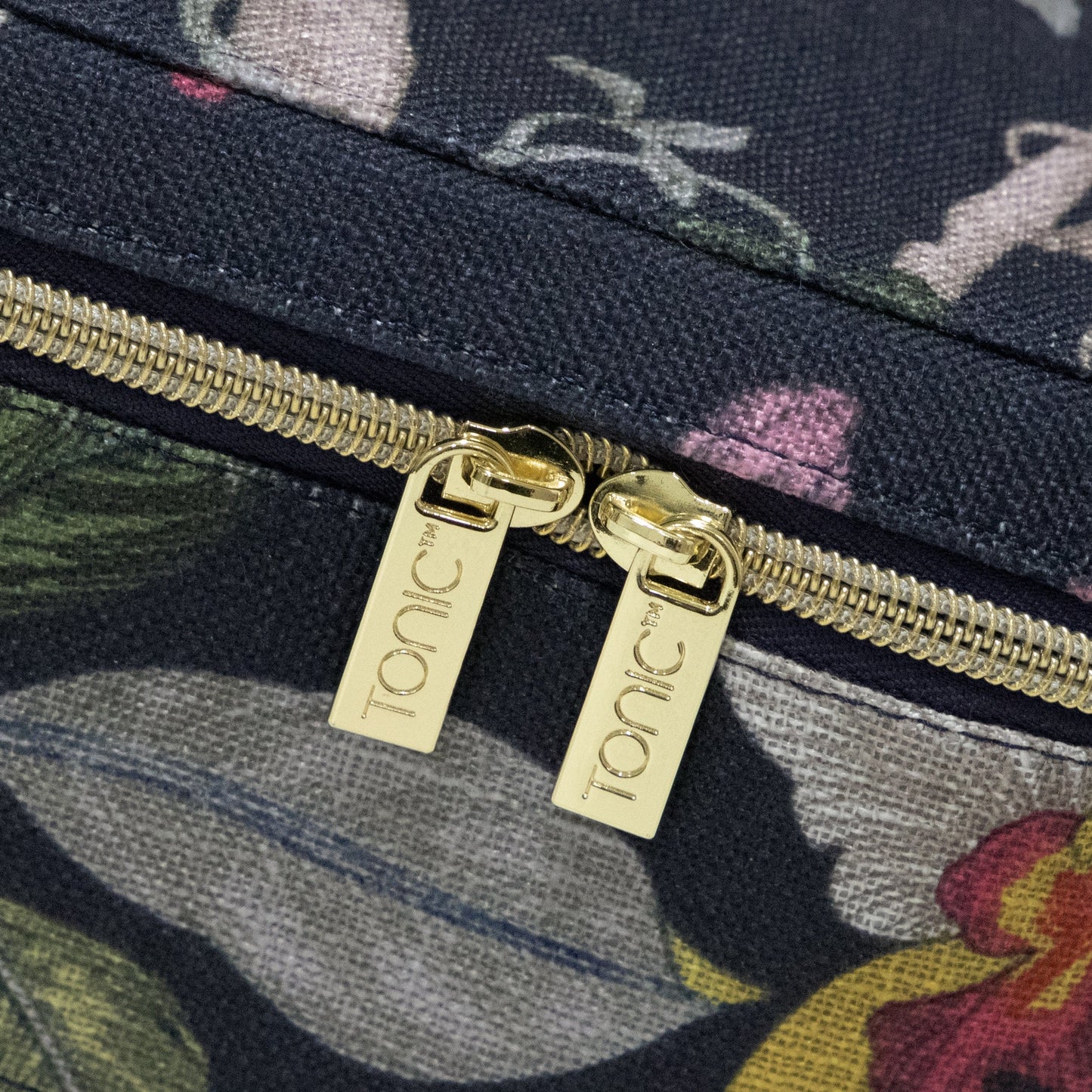 Tonic Jewellery Cube