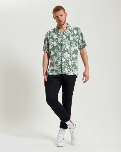 Ben Sherman B1012450 Paisley Swirl Print Shirt - Urban Depot Leederville