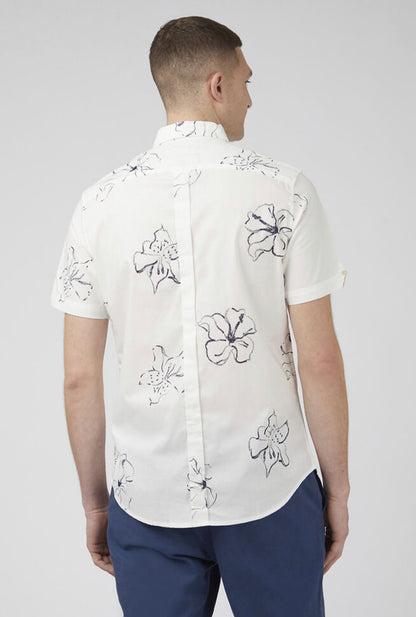 Ben Sherman S/S Linear Floral Shirt 002 035