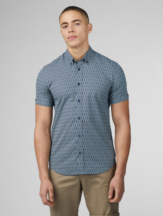 Ben Sherman Geo Spot Print S/S Shirt 191
