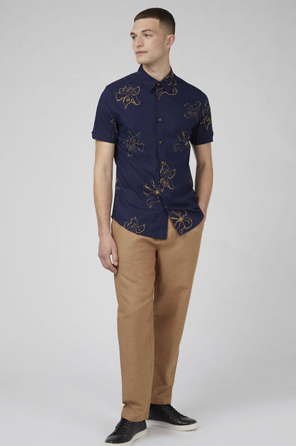 Ben Sherman S/S Linear Floral Shirt 002 035