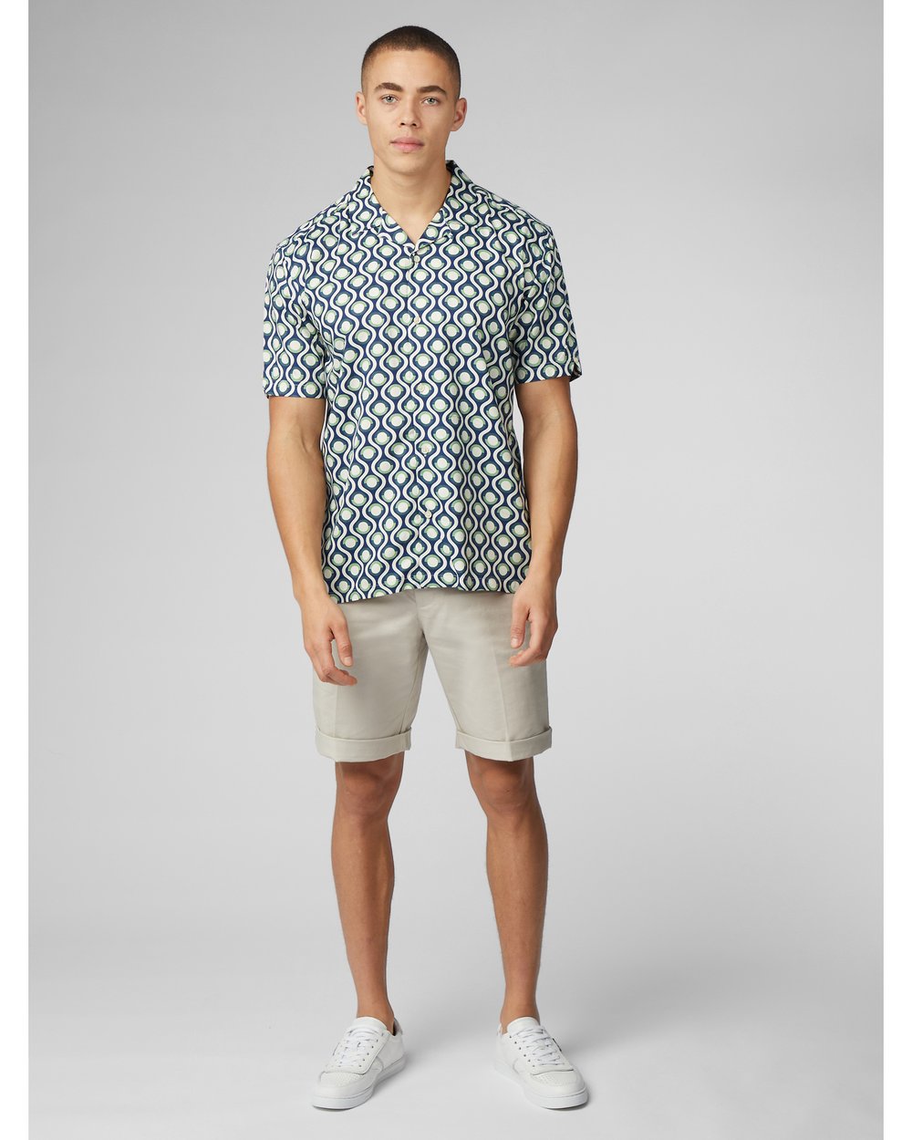 Ben Sherman Retro Geo Print S/S Shirt 658 461