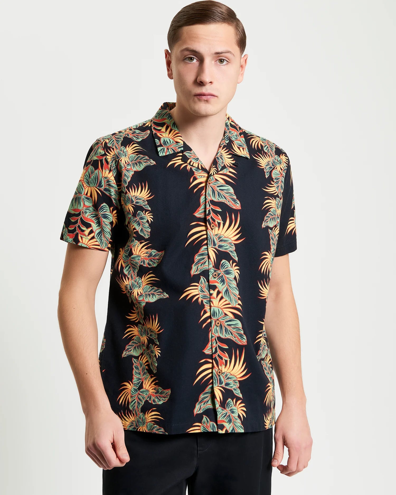 Ben Sherman B1012442 Botanical Leaf Print - Urban Depot Leederville