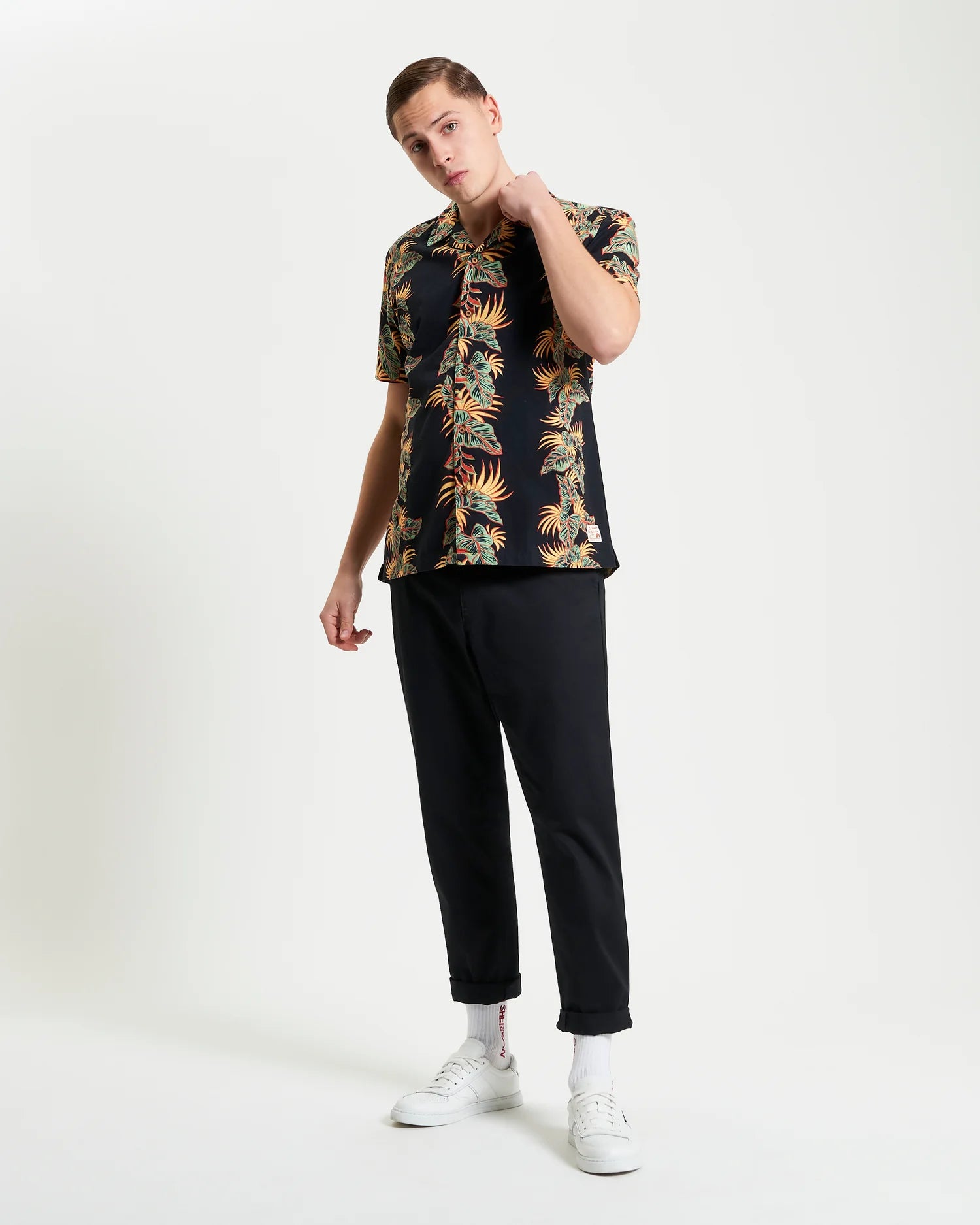 Ben Sherman B1012442 Botanical Leaf Print - Urban Depot Leederville