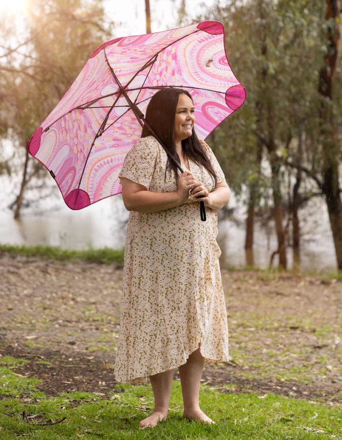 Blunt Metro Umbrella x Kenita Lee 2023