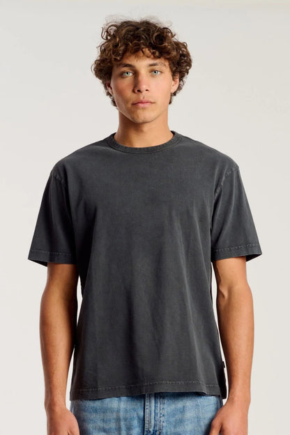 Rollas Core Tee