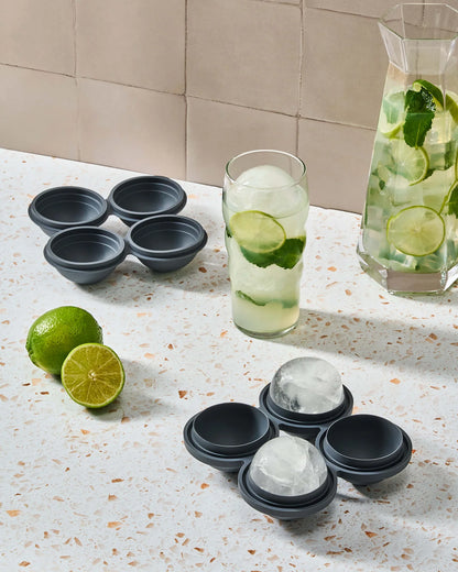 W & P Sphere Ice Tray