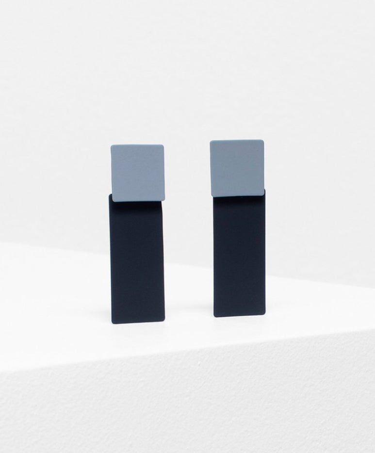Elk Tage Drop Earring