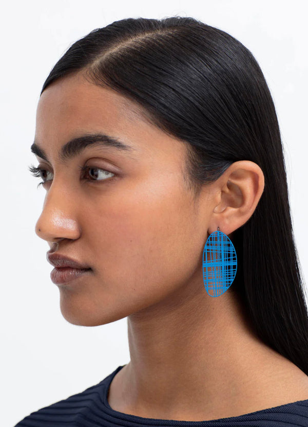 Elk Lek Earring